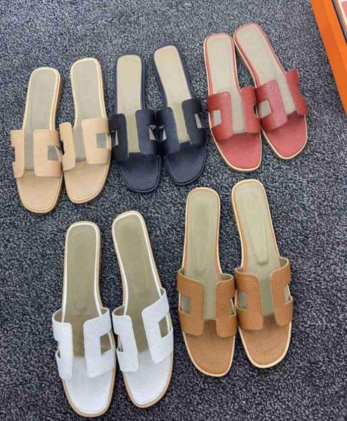 2022 designer womens slippers odile skin leather flip flops fashion lady cartoon big head sandals summer beach flat slide7916240, Black
2022 designer womens slippers odile skin leather flip flops fashion lady cartoon big head sandals summer beach flat slide7916240, Black