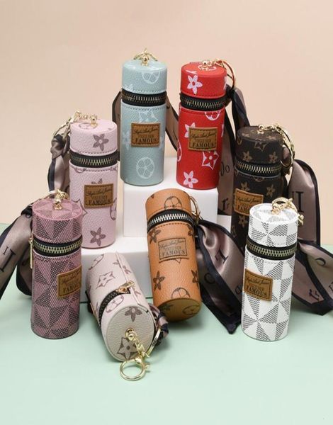designer letter printing keychain wallet keyring 12 style purse pendant car chain charm bucket bag flower mini coin holder keychai2033942, Silver
designer letter printing keychain wallet keyring 12 style purse pendant car chain charm bucket bag flower mini coin holder keychai2033942, Silver