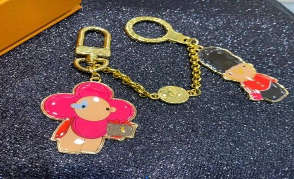 keychain luxury designer brand key chain men car keyring women buckle keychains bags pendant exquisite gift with box 4828635, Silver
keychain luxury designer brand key chain men car keyring women buckle keychains bags pendant exquisite gift with box 4828635, Silver