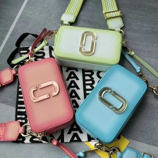 luxury bag mj mj gradient camera women's casual one shoulder oblique cross small square fashion wide strap genuine leather handbags
luxury bag mj mj gradient camera women's casual one shoulder oblique cross small square fashion wide strap genuine leather handbags