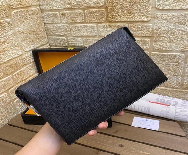 luxury pr2340 model imports head layer cowhide bag wallet black color classic combination lock the large capacity han1832397, Red;black
luxury pr2340 model imports head layer cowhide bag wallet black color classic combination lock the large capacity han1832397, Red;black