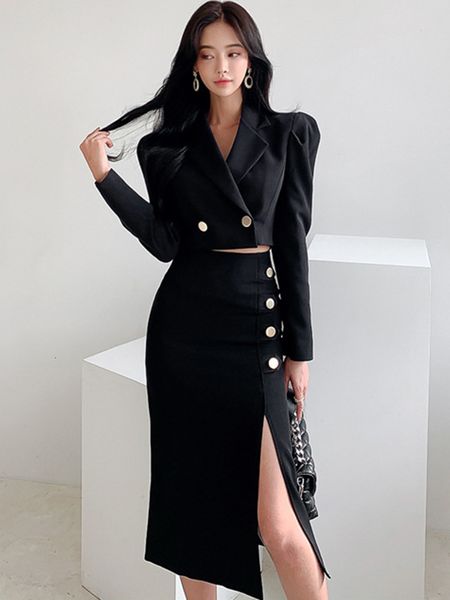 urban dresses musim semi elegan hitam 2 potong pakaian wanita chic temperamen formal kasual pendek cropped mantel rok split set mujer 230904, White;black
urban dresses musim semi elegan hitam 2 potong pakaian wanita chic temperamen formal kasual pendek cropped mantel rok split set mujer 230904, White;black