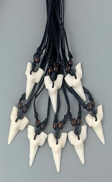 dropshipping 12pcs black wax cotton cord faux yak bone white tooth teeth pendant neckalce2668629, Silver
dropshipping 12pcs black wax cotton cord faux yak bone white tooth teeth pendant neckalce2668629, Silver