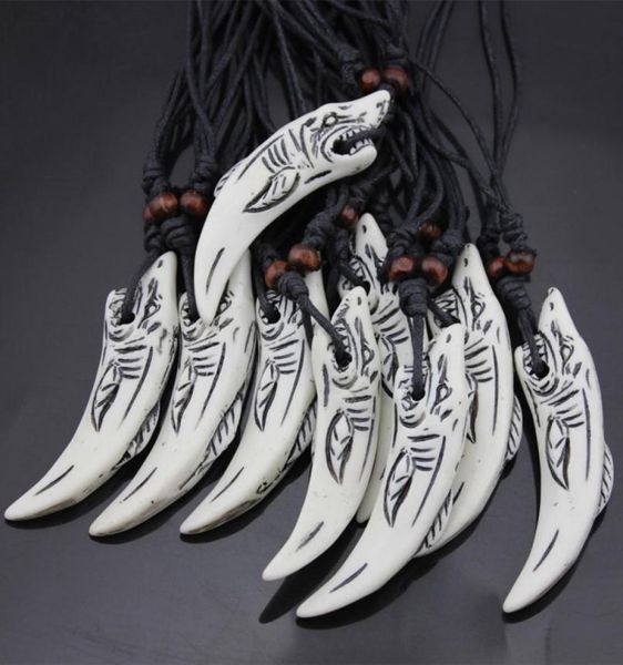 wholesale 12pcs faux yak bone resin carved white tooth pendants choker necklaces for men women surf gifts mn1439484499, Silver
wholesale 12pcs faux yak bone resin carved white tooth pendants choker necklaces for men women surf gifts mn1439484499, Silver