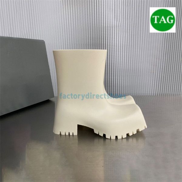 designer boots short boots rubber women's rain boots black purple green classic waterproof rain bootsretro casual rubber boots002
designer boots short boots rubber women's rain boots black purple green classic waterproof rain bootsretro casual rubber boots002