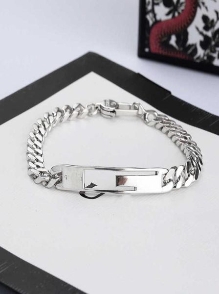 new classic letter bracelet for silver plated bracelet personality charm bracelet fashion jewelry supply6313033, Golden;silver
new classic letter bracelet for silver plated bracelet personality charm bracelet fashion jewelry supply6313033, Golden;silver
