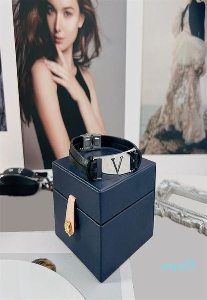 chain designers bracelet personalized classic designer bracelets luxury jewelry9031917, Black
chain designers bracelet personalized classic designer bracelets luxury jewelry9031917, Black