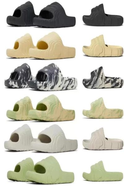 2022 desinger slides slippers size 3647 desert west slide sandals men woman flip flops platform scuffs sandales slide slippe8730354, Black
2022 desinger slides slippers size 3647 desert west slide sandals men woman flip flops platform scuffs sandales slide slippe8730354, Black