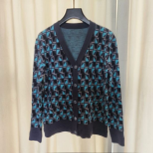2023 purple/blue plaid print women's cardigan brand same style women's sweaters dh086, White;black
2023 purple/blue plaid print women's cardigan brand same style women's sweaters dh086, White;black