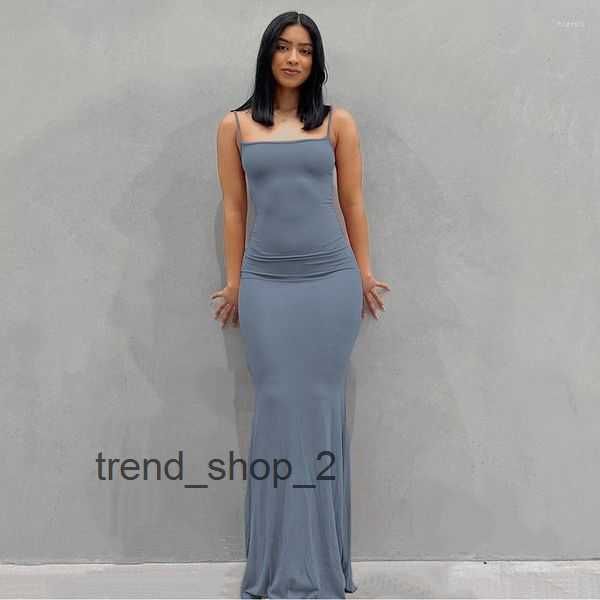casual dresses 2023 summer spaghetti strap black skims long dress women sleeveless solid skinny bodycon trumpet maxi vestidos kl78, White;black
casual dresses 2023 summer spaghetti strap black skims long dress women sleeveless solid skinny bodycon trumpet maxi vestidos kl78, White;black