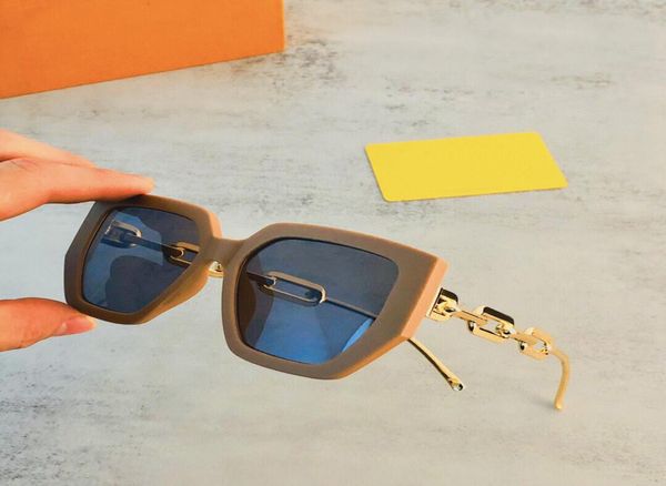 new designer designs luxury sunglasses for men and women fashion designer glasses design accessories2590380, White;black
new designer designs luxury sunglasses for men and women fashion designer glasses design accessories2590380, White;black