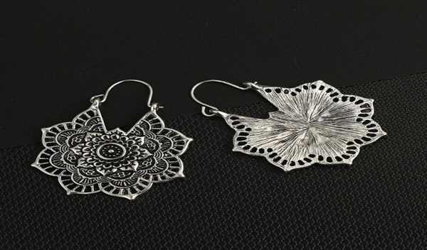 wholesa flower hollow earrings gypsy mandala silver earrings gold retro ethnic hoop earring dangle earrings for woman ear studs bo1691172
wholesa flower hollow earrings gypsy mandala silver earrings gold retro ethnic hoop earring dangle earrings for woman ear studs bo1691172