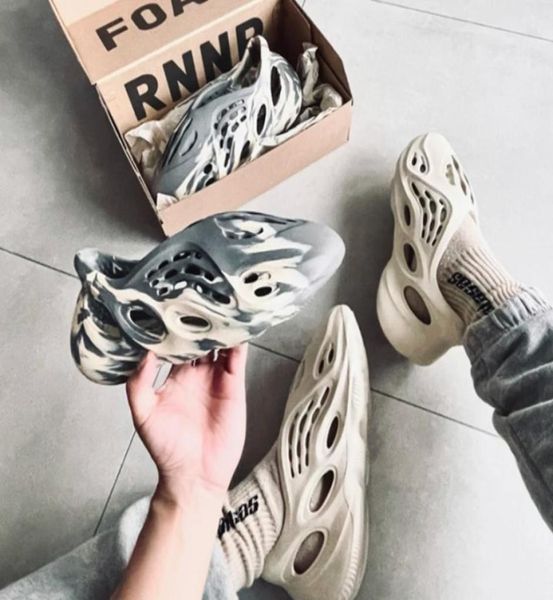 2022 slippers runner resin woman mans tainers sandals black onyx moon gray clay mineral bone earth brown triple outdoor shoes1513390
2022 slippers runner resin woman mans tainers sandals black onyx moon gray clay mineral bone earth brown triple outdoor shoes1513390