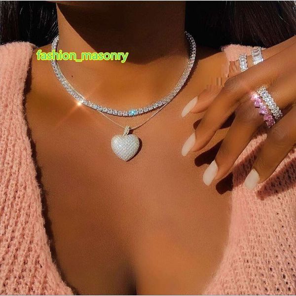 2021 iced out bling women jewelry micro pave 5a cz cubic zirconia big heart pendant tennis chain sparking necklace, Silver
2021 iced out bling women jewelry micro pave 5a cz cubic zirconia big heart pendant tennis chain sparking necklace, Silver