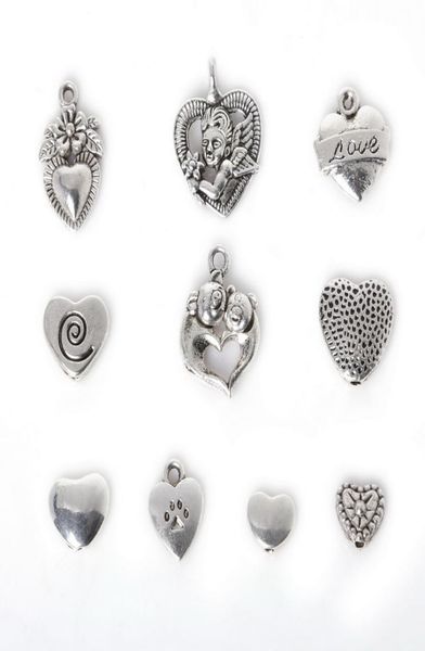 2016 new 106pcs zinc alloy heart pendants charm mixed antique silver plated charms metal jewelry findings for diy ma3546903, Bronze;silver
2016 new 106pcs zinc alloy heart pendants charm mixed antique silver plated charms metal jewelry findings for diy ma3546903, Bronze;silver