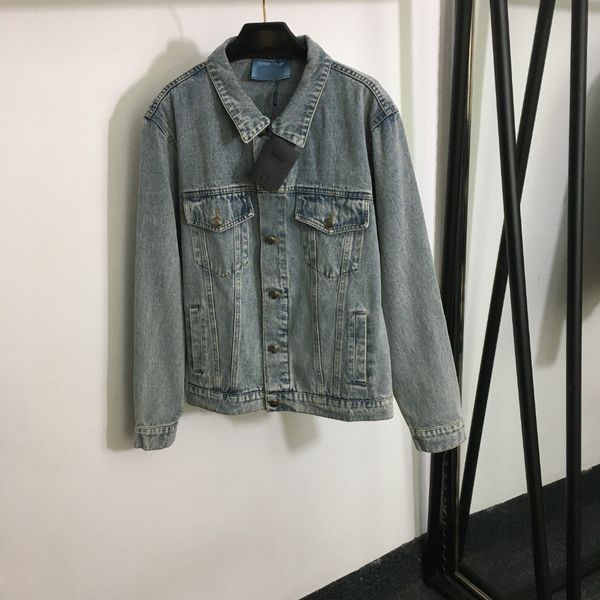 vintage classic fashionable letter wash, worn out polo long sleeve denim coat, light blue, sml, Black;brown
vintage classic fashionable letter wash, worn out polo long sleeve denim coat, light blue, sml, Black;brown