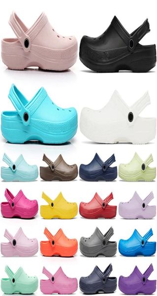 designer sandals men women slides slippers runners slipper triple white purple navy blue brown waterproof shoes s runner sandals2206338, Black
designer sandals men women slides slippers runners slipper triple white purple navy blue brown waterproof shoes s runner sandals2206338, Black