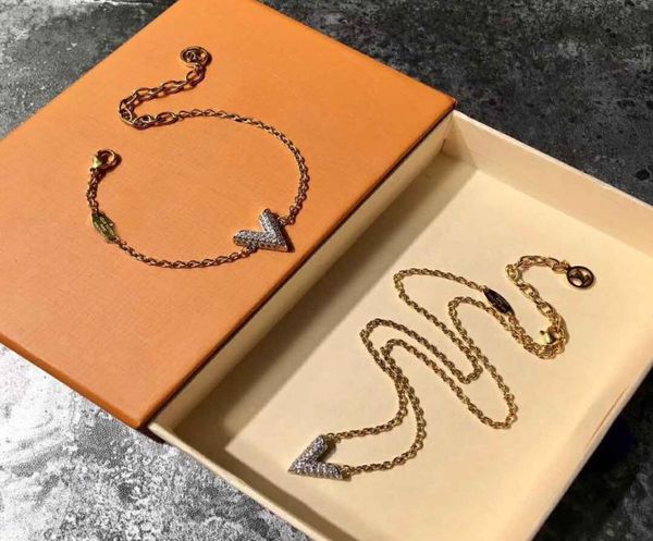 brand jewelry bracelet necklace luxury designer women accessories wedding bracelet necklace lady gift diamond bracelets1412303, Golden;silver
brand jewelry bracelet necklace luxury designer women accessories wedding bracelet necklace lady gift diamond bracelets1412303, Golden;silver