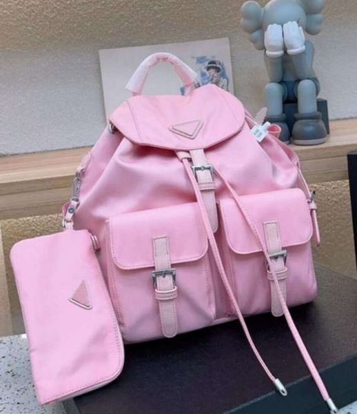 cross body backpack style woman mens designer backpacks luxury back nylon school bags triangle fashion bookbag travel bags medium 5a quality
cross body backpack style woman mens designer backpacks luxury back nylon school bags triangle fashion bookbag travel bags medium 5a quality