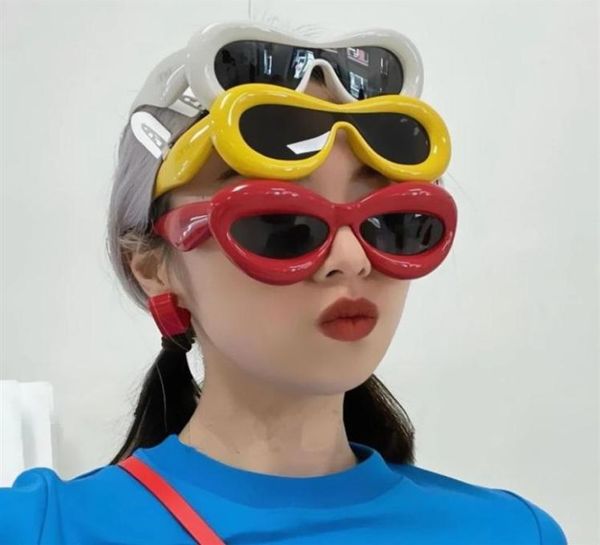 new red lip shape y2k sunglasses for women new fashion candy color yellow pink sun glasses men cool hip hop eyewear179m8256166, White;black
new red lip shape y2k sunglasses for women new fashion candy color yellow pink sun glasses men cool hip hop eyewear179m8256166, White;black