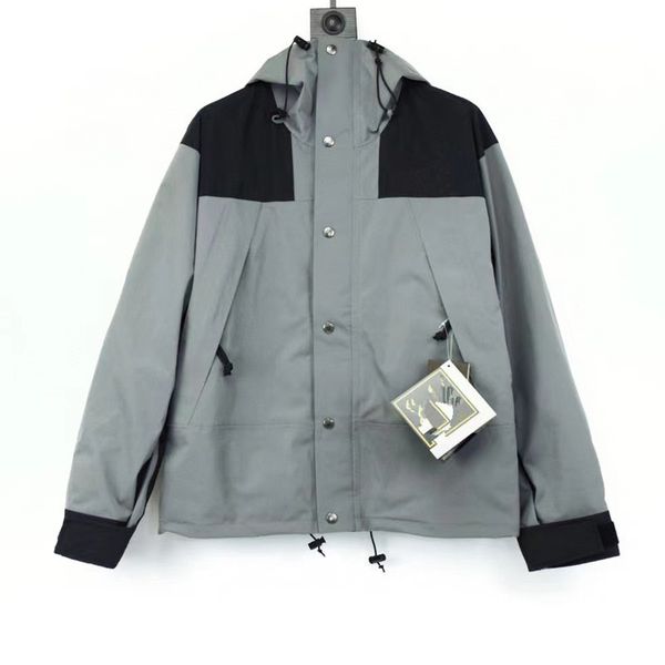 2023 designer mens jacket spring autumn coat fashion hooded jackets sports windbreaker casual zipper coats man outerwear clothing trapstar j, Black
2023 designer mens jacket spring autumn coat fashion hooded jackets sports windbreaker casual zipper coats man outerwear clothing trapstar j, Black