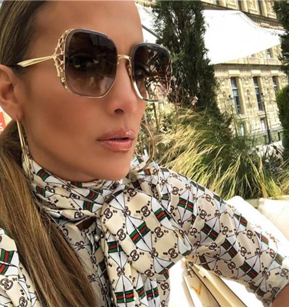 gorgeous ladies sunglasses crystal diamond square sun glasses uv400 mirror metal flower frame design summer sunglasses3843906, White;black
gorgeous ladies sunglasses crystal diamond square sun glasses uv400 mirror metal flower frame design summer sunglasses3843906, White;black