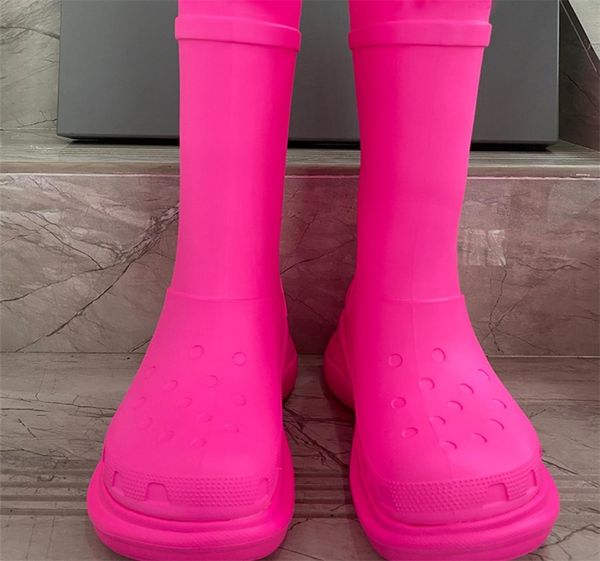 fashion r shoes rubber round toe rain boots deluxe waterproof casual shoes size 3542 with box7538550, Black
fashion r shoes rubber round toe rain boots deluxe waterproof casual shoes size 3542 with box7538550, Black