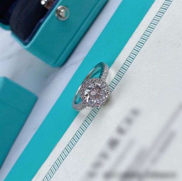 luxurys fashion designers ring diamond ring classic versatile essential gift for men and women sterling silver plated simple style9885059
luxurys fashion designers ring diamond ring classic versatile essential gift for men and women sterling silver plated simple style9885059
