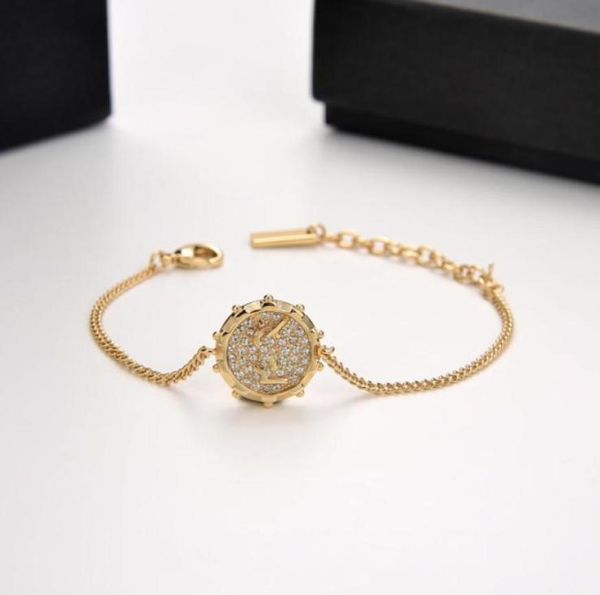 designer bracelet y home jewelry for women letter charm bracelet fashion luxury accessories whole54594688524838, Golden;silver
designer bracelet y home jewelry for women letter charm bracelet fashion luxury accessories whole54594688524838, Golden;silver