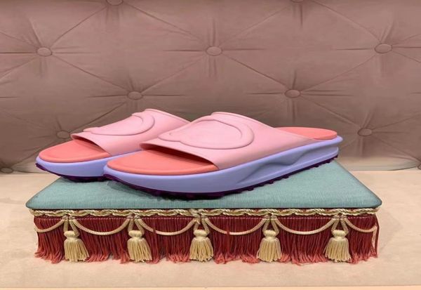 classic thick bottom ladies slippers soft comfortable high profile hollow letter design send box bags color matching des2109436, Black
classic thick bottom ladies slippers soft comfortable high profile hollow letter design send box bags color matching des2109436, Black