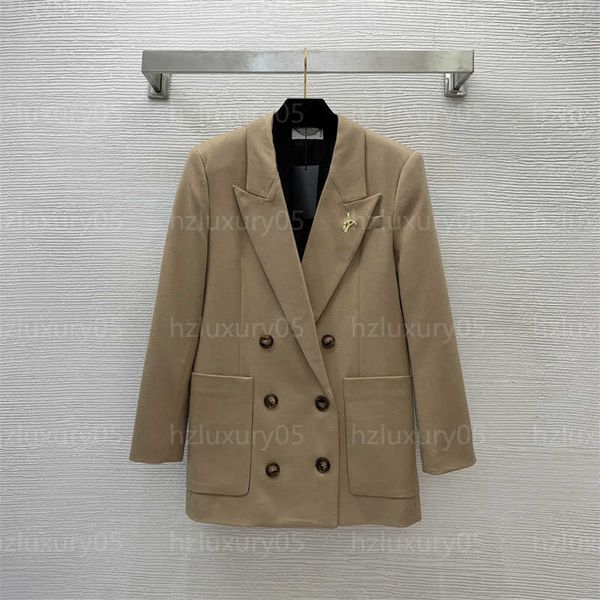 designer jacket women blazer womens designer coat gold brooch snake bone chain decoration double breasted large pocket formal blazers jacket, Black;brown
designer jacket women blazer womens designer coat gold brooch snake bone chain decoration double breasted large pocket formal blazers jacket, Black;brown
