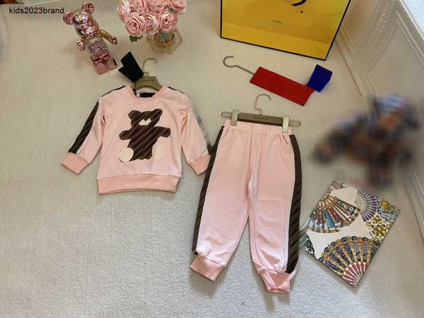 kids designer clothes tracksuits baby autumn suit size 100-150 cm 2pcs alphabet printed doll pattern printed sweater and sports pants aug30, White
kids designer clothes tracksuits baby autumn suit size 100-150 cm 2pcs alphabet printed doll pattern printed sweater and sports pants aug30, White