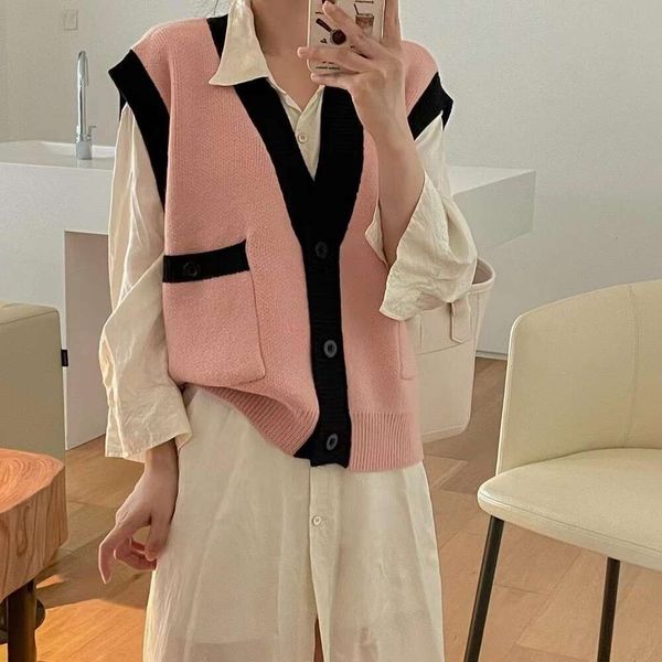 early autumn womens clothing green vest color contrast sleeveless knitted sweater coat korean style lazy loose top, Black;white
early autumn womens clothing green vest color contrast sleeveless knitted sweater coat korean style lazy loose top, Black;white