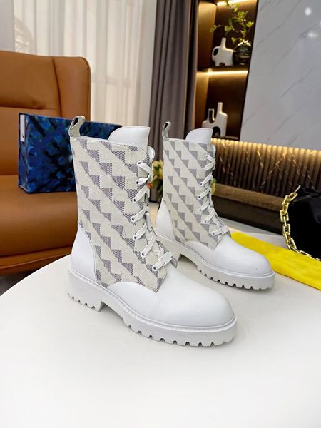 nylon plaque ankle ski snow boots slip on chunky bootie round toe moon boot women's luxury designer fashion lace up shoes factory footw, Black
nylon plaque ankle ski snow boots slip on chunky bootie round toe moon boot women's luxury designer fashion lace up shoes factory footw, Black