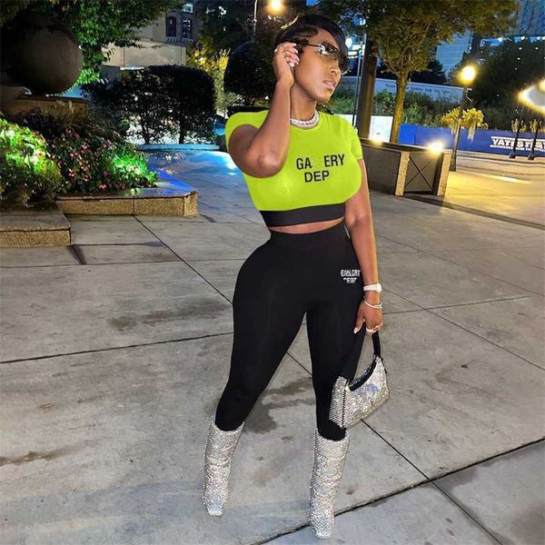 new arrivals womens designer tracksuit sports two piece set summer letter printing short sleeve fashion splice tight hip lifting pants suit, White
new arrivals womens designer tracksuit sports two piece set summer letter printing short sleeve fashion splice tight hip lifting pants suit, White