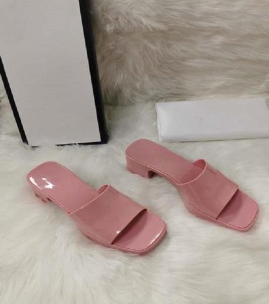 runner sandals shoes woman designer heels designer sequined cloth leather rubber highquality exquisite fashion luxury9294442, Black
runner sandals shoes woman designer heels designer sequined cloth leather rubber highquality exquisite fashion luxury9294442, Black