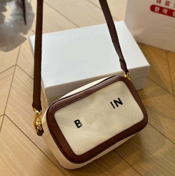 bam camera bag square canvas casual handbag branded design crossbody shoulder bag wallet messengers purses 230905
bam camera bag square canvas casual handbag branded design crossbody shoulder bag wallet messengers purses 230905