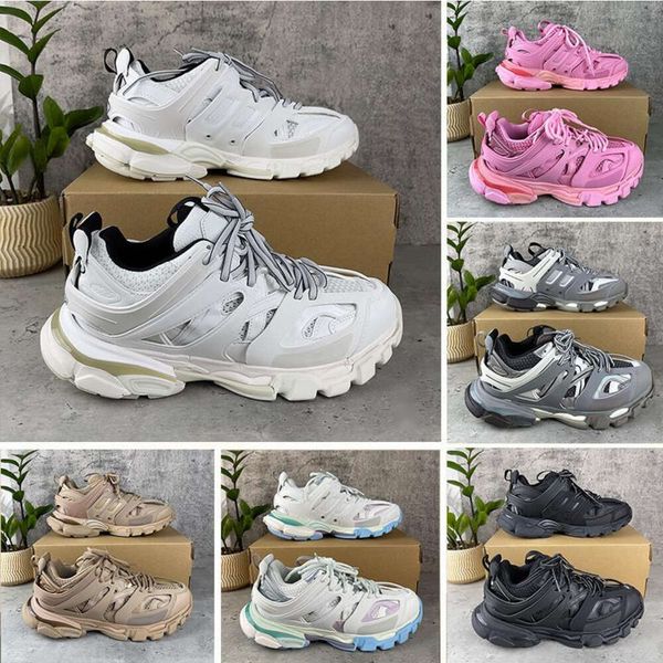 designer 2023 luxury brand men women casual shoes track 3 3.0 triple white black sneakers tess leather trainer nylon printed platform traine
designer 2023 luxury brand men women casual shoes track 3 3.0 triple white black sneakers tess leather trainer nylon printed platform traine