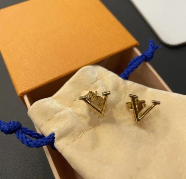 fashion classic alloy gold plated stud earrings women039s earrings jewelry gifts for lady party wedding hoop jewerlry8699510, Golden;silver
fashion classic alloy gold plated stud earrings women039s earrings jewelry gifts for lady party wedding hoop jewerlry8699510, Golden;silver
