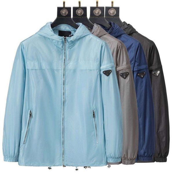 luxury designer jacket men casual coat triangle logo embroidered trench coats men's zipper jackets nylon hooded windbreaker, Black;brown
luxury designer jacket men casual coat triangle logo embroidered trench coats men's zipper jackets nylon hooded windbreaker, Black;brown