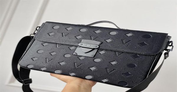 designer lapbag mens briefcase women handbag lock letter fashion leather messengers bags brand luxury cross body bag3794397
designer lapbag mens briefcase women handbag lock letter fashion leather messengers bags brand luxury cross body bag3794397