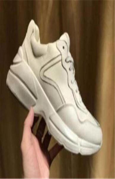 rhyton leather sneaker mens designer shoes with strawberry wave mouth tiger print luxury vintage trainer women designer sho5882358
rhyton leather sneaker mens designer shoes with strawberry wave mouth tiger print luxury vintage trainer women designer sho5882358