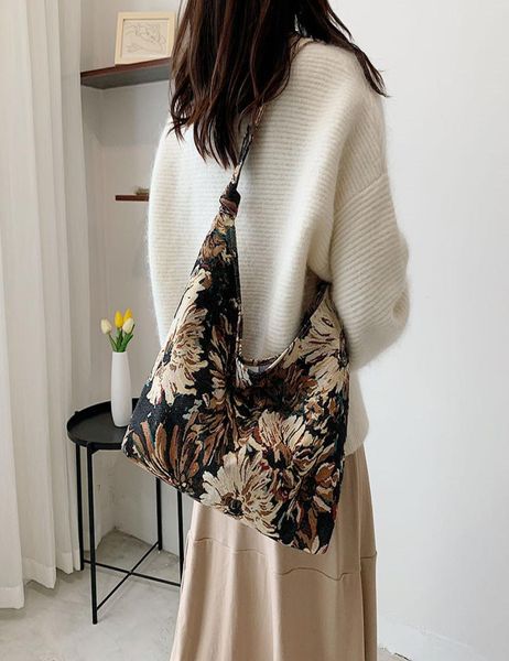 monet retro oil painting bag canvas bag female 2021 new personality portable tote bag french niche allmatch shoulder bags fashion8971145, Black;red
monet retro oil painting bag canvas bag female 2021 new personality portable tote bag french niche allmatch shoulder bags fashion8971145, Black;red