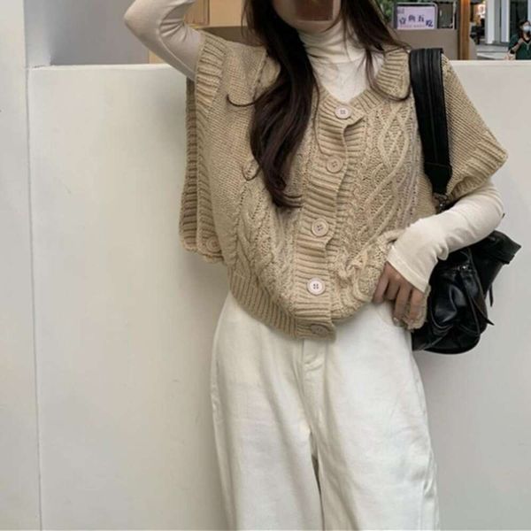early autumn korean knitted vest sweater womens fashion simple all matching sleeveless top, Black;white
early autumn korean knitted vest sweater womens fashion simple all matching sleeveless top, Black;white