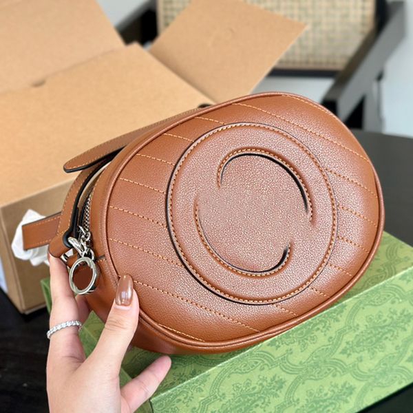 camera cross body bag purse oval shoulder bags classic quilting thread women handbags silver hardware zipper wallets cell phone pocket cross
camera cross body bag purse oval shoulder bags classic quilting thread women handbags silver hardware zipper wallets cell phone pocket cross