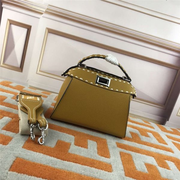 designer bags fashionable kitten bag large capacity cowhide twist lock handbag shoulder portable diagonal cross bag women's bag trend f
designer bags fashionable kitten bag large capacity cowhide twist lock handbag shoulder portable diagonal cross bag women's bag trend f