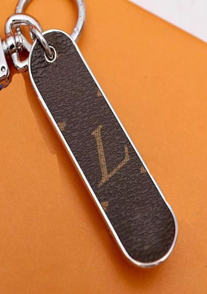 designers keychains luxurys keychain solid color letters keychain fashion casual classic key chain gift skateboard trendykeychain 4113757, Silver
designers keychains luxurys keychain solid color letters keychain fashion casual classic key chain gift skateboard trendykeychain 4113757, Silver