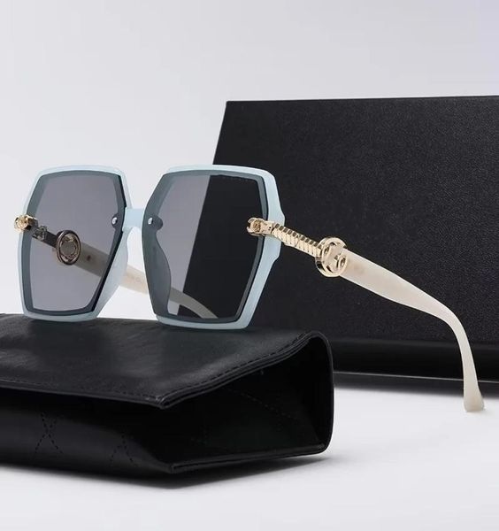 2220 luxury sunglasses polaroid lens designer womens mens adumbral goggle senior eyewear for women eyeglasses frame vintage me4042838, White;black
2220 luxury sunglasses polaroid lens designer womens mens adumbral goggle senior eyewear for women eyeglasses frame vintage me4042838, White;black
