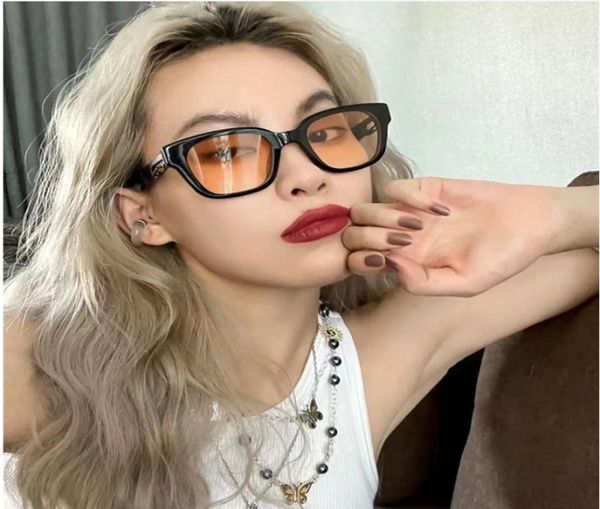 new fashion metal decorative glasses women luxury designer men sunglasses trend vintage square sunglasses for women uv400 fast shi3271623, White;black
new fashion metal decorative glasses women luxury designer men sunglasses trend vintage square sunglasses for women uv400 fast shi3271623, White;black