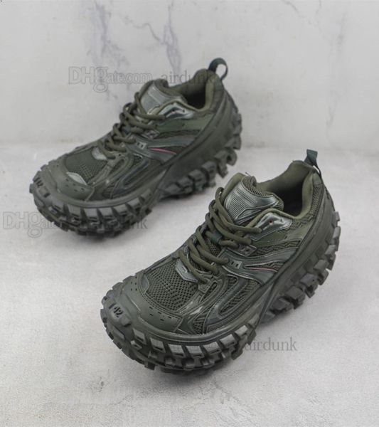 designer defender sneaker men women casual shoes rubber platform tire shoe sneakers beige black khaki army green stars loves mens 3131404
designer defender sneaker men women casual shoes rubber platform tire shoe sneakers beige black khaki army green stars loves mens 3131404